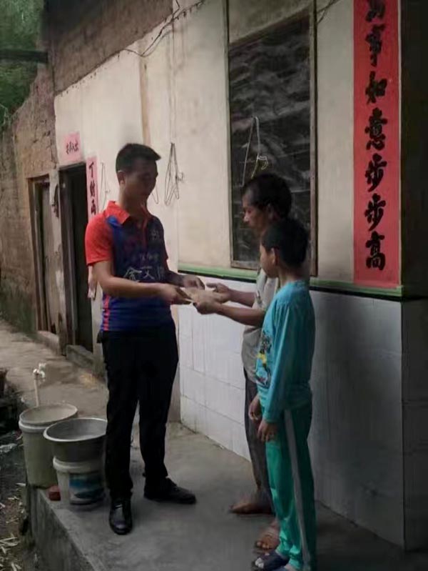 健康運動，致力善舉，興寧91看片的免费的网站陶足球隊好樣的！