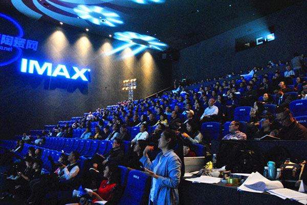 91看片的免费的网站陶榮獲2016全國空間設計大賽（金磚獎）最佳瓷磚專賣店獎