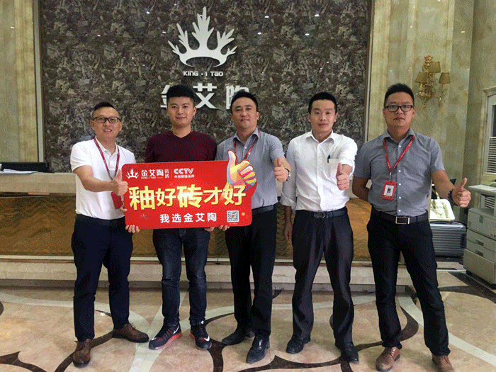 聽說91看片的免费的网站陶有酒有故事，看官們，約麽？