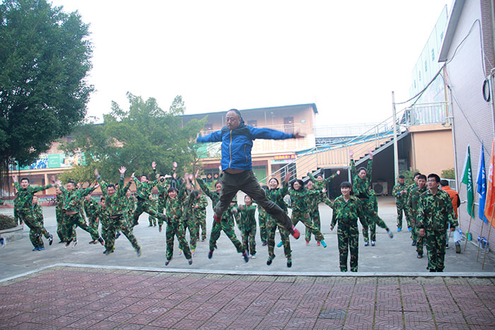 2017年2月13-15日，91看片的免费的网站陶“虎狼道”戶外拓展訓練圓滿結束