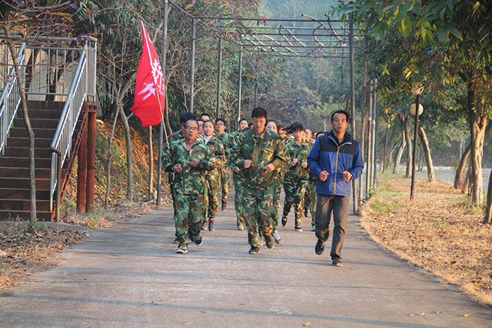 2017年2月13-15日，91看片的免费的网站陶“虎狼道”戶外拓展訓練圓滿結束