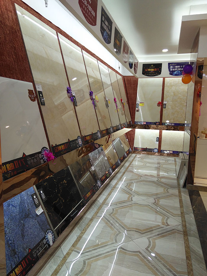 91看片的免费的网站陶湖北十堰專賣店選材區