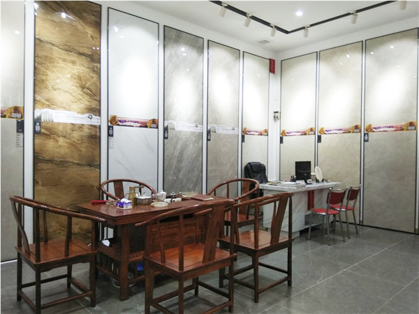 91看片的免费的网站陶惠東橫排青春館