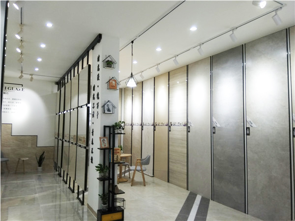 91看片的免费的网站陶惠東橫排青春館