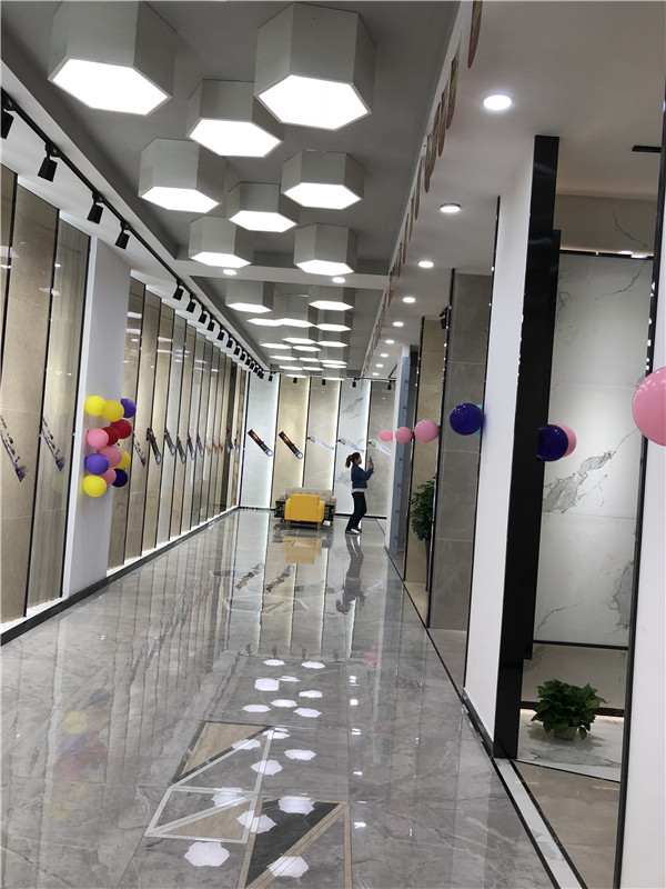 91看片的免费的网站陶江蘇江陰青春館