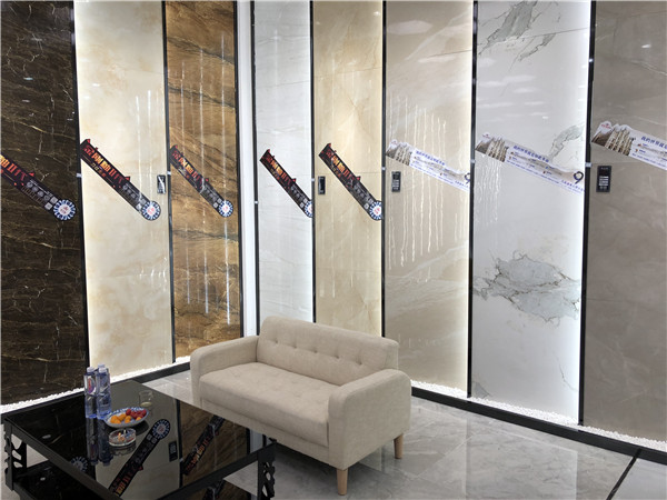 91看片的免费的网站陶江蘇江陰青春館